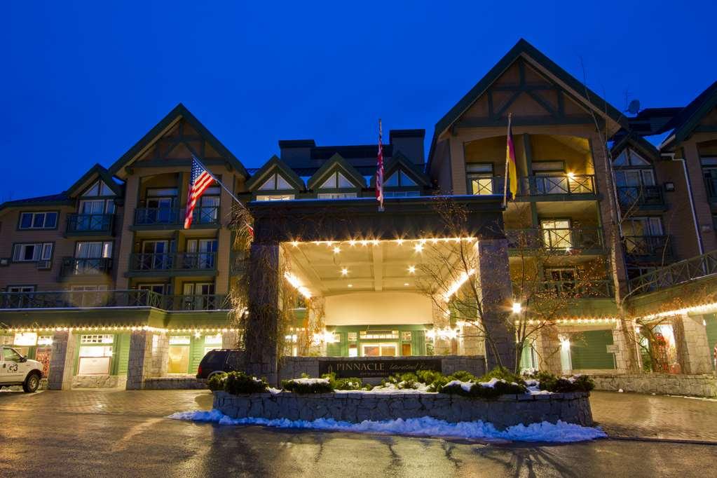 Pinnacle Hotel Whistler Exteriér fotografie