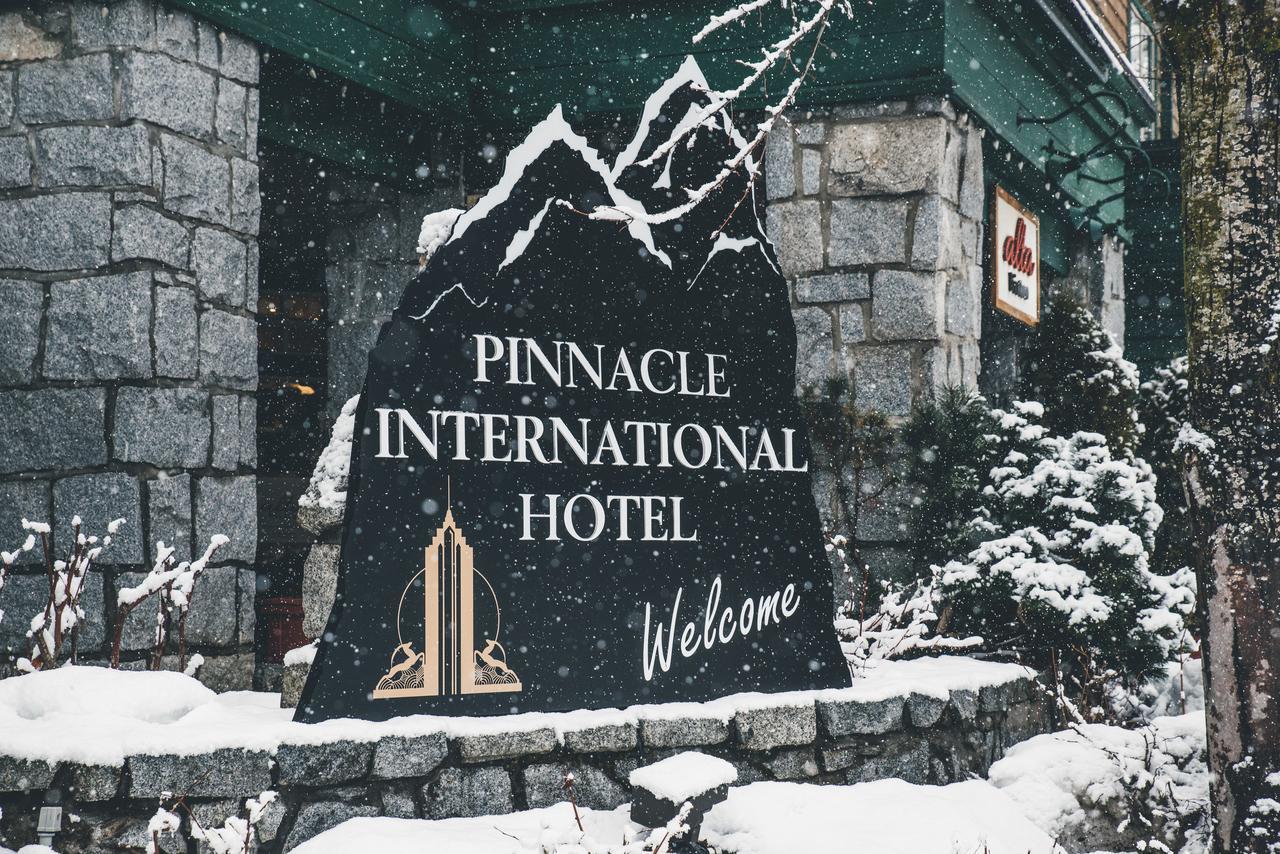 Pinnacle Hotel Whistler Exteriér fotografie