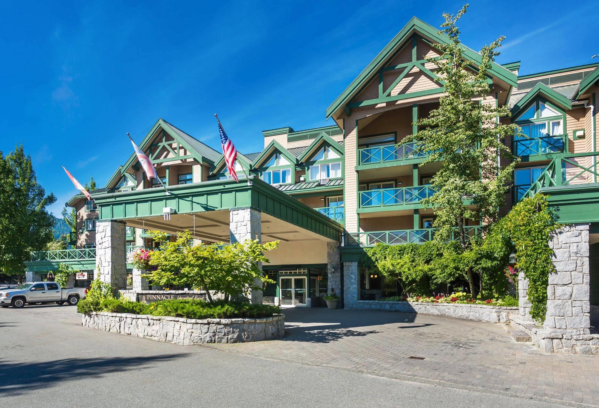 Pinnacle Hotel Whistler Exteriér fotografie