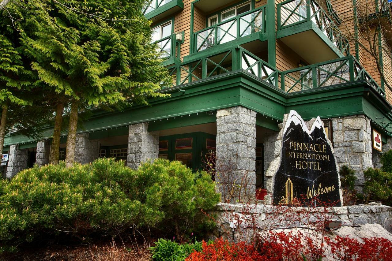 Pinnacle Hotel Whistler Exteriér fotografie