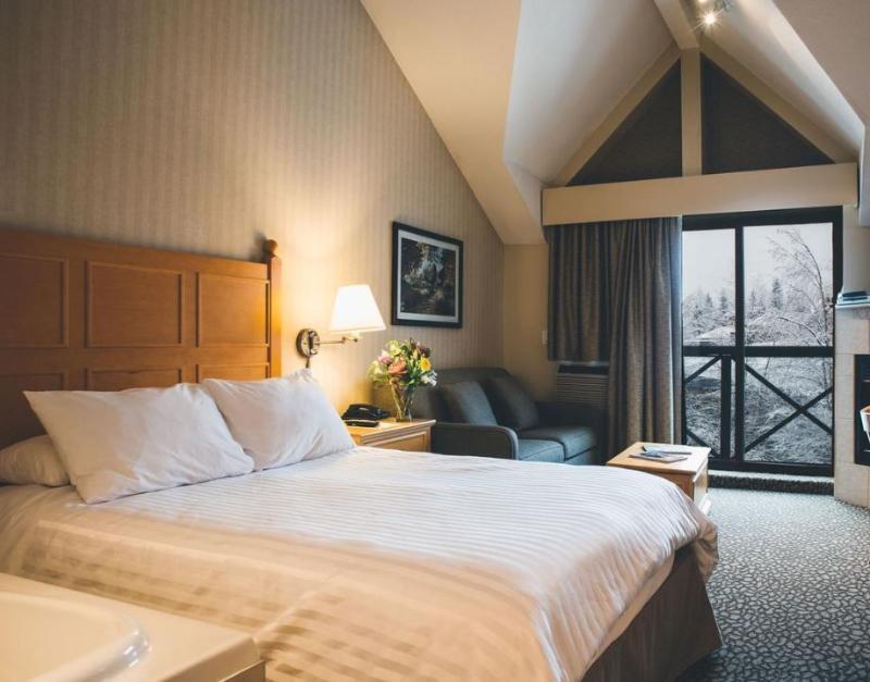 Pinnacle Hotel Whistler Exteriér fotografie
